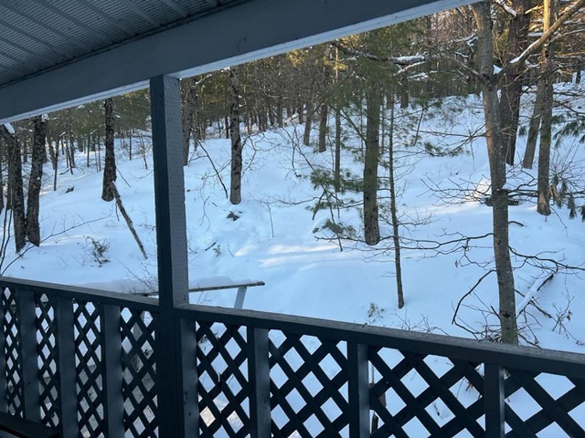 3 Pines Lodge Muskoka Хантсвилл Экстерьер фото